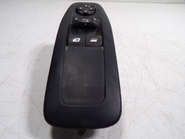 Unidad de control de elevalunas delantera izquierda Peugeot/Citroen 96751129ZD precio, desde 49,37 EUR