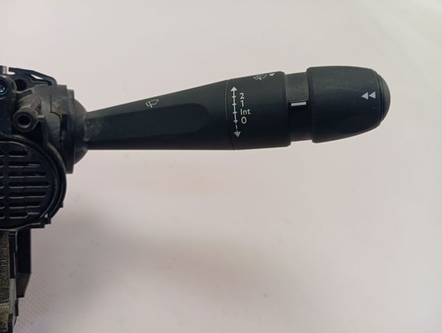 Conmutador derecho de la columna de dirección 98312609ZD Peugeot/Citroen