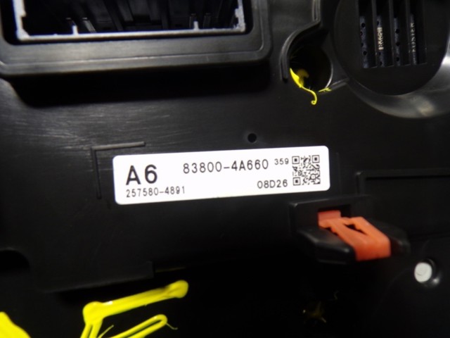 838004A660 Toyota Tablero de instrumentos