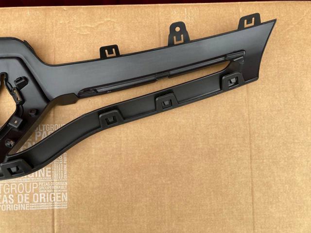 Comprar 60M1052 Polcar Moldura de rejilla del radiador