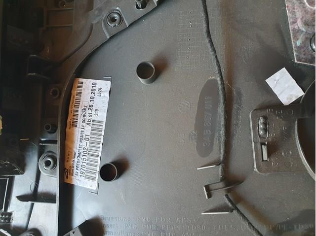 Guarnecido interior de puerta delantera izquierda 3AB867011 VAG