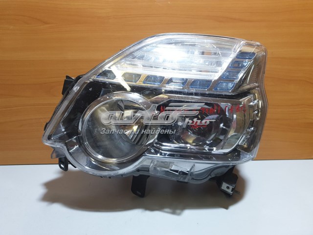 260103UF5A Nissan/Infiniti Luz derecha