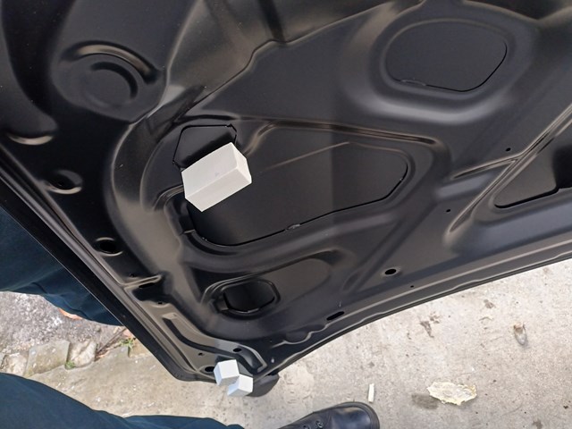 Capó del motor Polcar 27X103 precio, desde 207,29 EUR