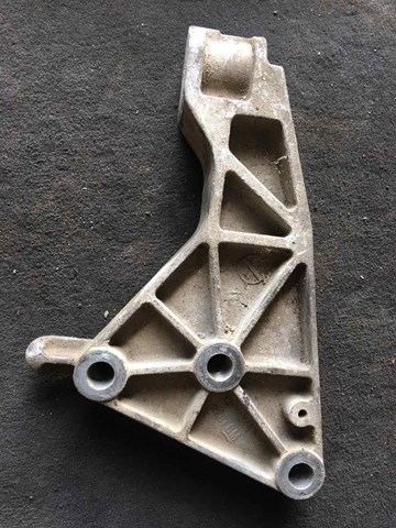 Comprar 13174501 General Motors Soporte de motor delantero