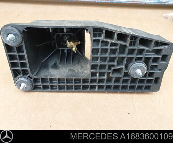  Pomo Mercedes A 