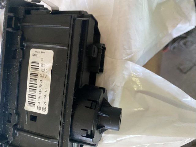 Interruptor de luces en el tablero A1645453004 Mercedes