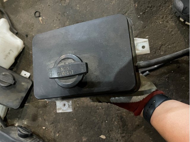 Botella expansion KIA Optima IV sedán (JF) (2015 - 2026) precio, desde 66,21 USD