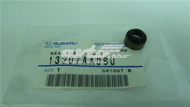 13207AA060 Subaru juego de anillos de junta, vástago de válvula de admisión