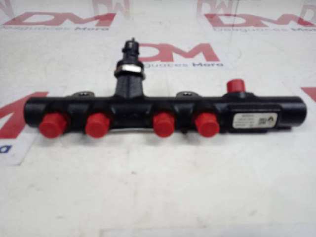 Rampa de combustible Renault (RVI) 8201157327 precio, desde 56,63 EUR