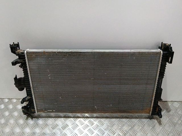 Radiador de água Renault (RVI) 214105803R