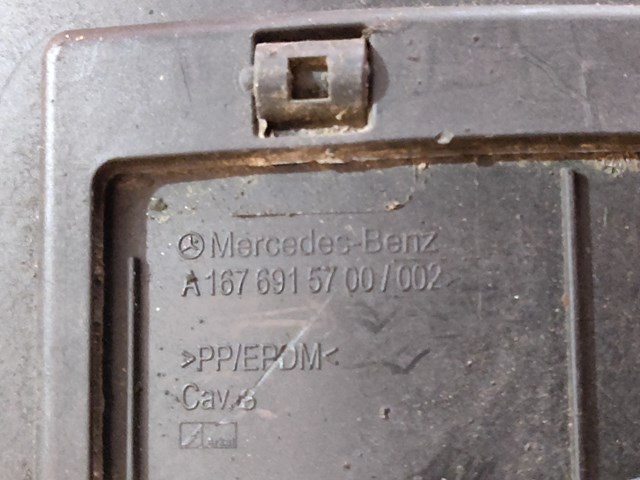 1676901110 Mercedes