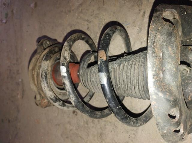 Amortiguador delantero izquierdo 54651F3700 Hyundai/Kia
