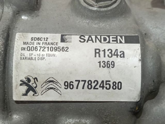 Compresor de ac Peugeot/Citroen 9825868680