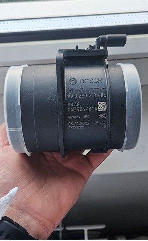 Medidor de masa de aire 04E906461A VAG