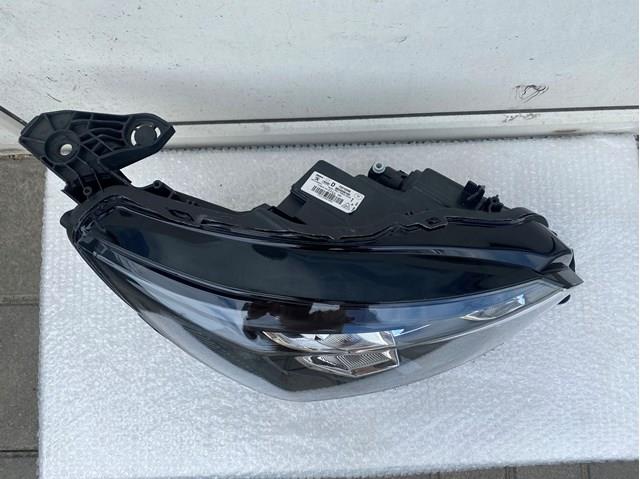 Faro derecho Peugeot/Citroen 9833036180 precio, desde 513,22 EUR