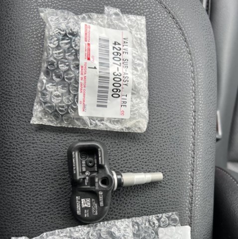 Sensor de presion de llantas Toyota 4260730060 precio, desde 42,01 EUR