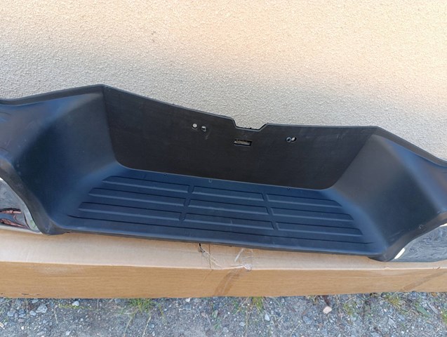 521590K301 Toyota Defensa trasero