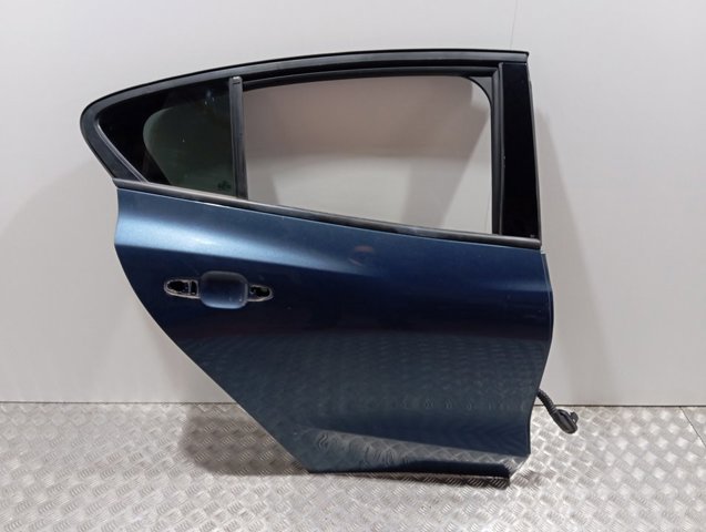 2577510 Ford Puerta trasera derecha