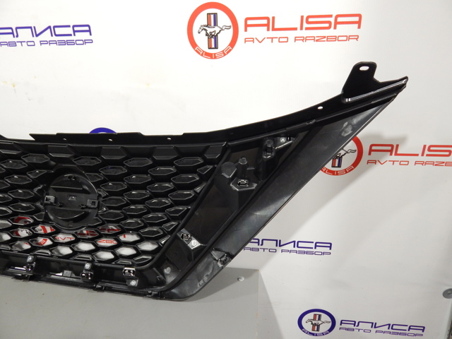 Parrilla 623109UF0D Nissan/Infiniti