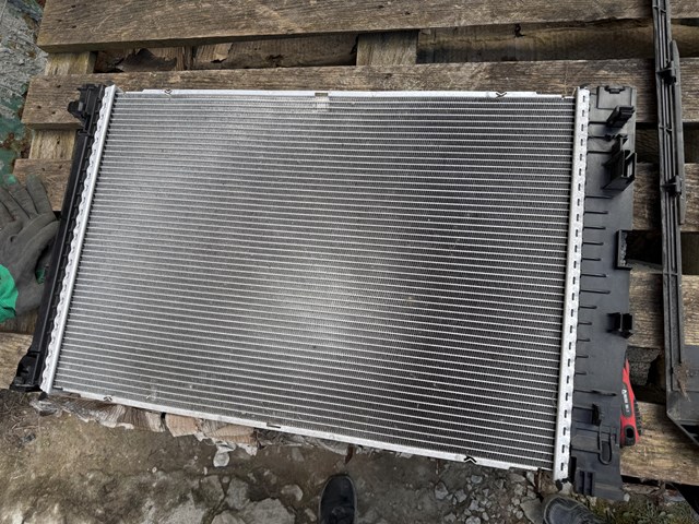 Comprar 17119886561 BMW Radiador de auto