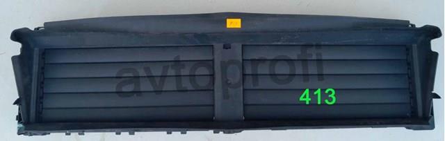 A1775008000 Mercedes Persiana del radiador