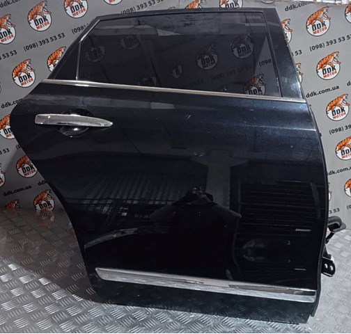 H210MJN2AA Nissan puerta trasera derecha