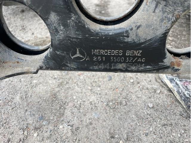 A251350032AC Mercedes