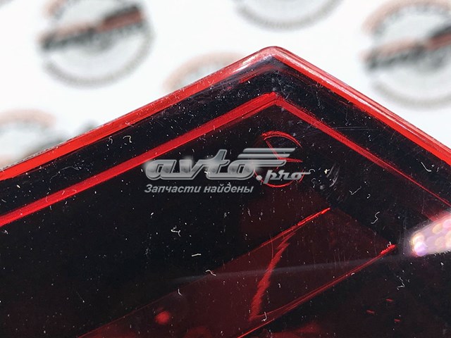 1679061007 Mercedes Piloto trasero exterior izquierdo