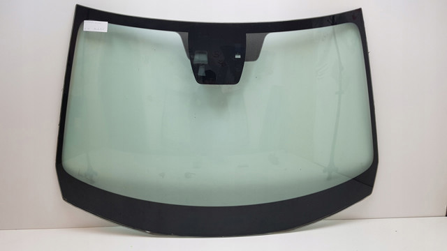 Cristal parabrisas Mazda KR8463900B9D precio, desde 524,11 EUR