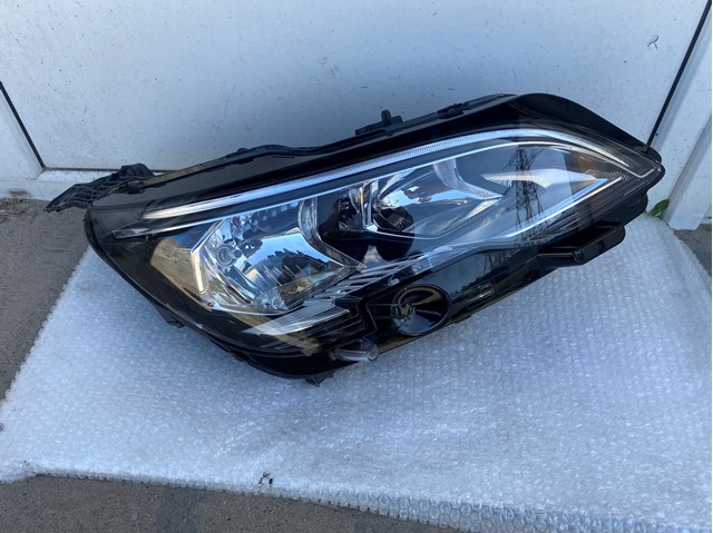 Faro derecho Peugeot/Citroen 9810478080 precio, desde 471,12 EUR