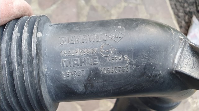 Tubo flexible de aspiración 165556691R Renault (RVI)