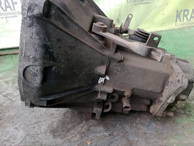 Carcasa de caja de cambios Alfa Romeo 147 (937)