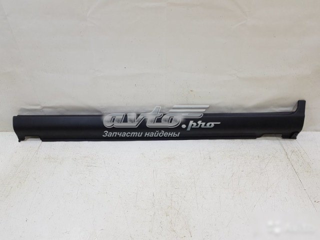 Moldura exterior derecha del umbral 877402B010CA Hyundai/Kia