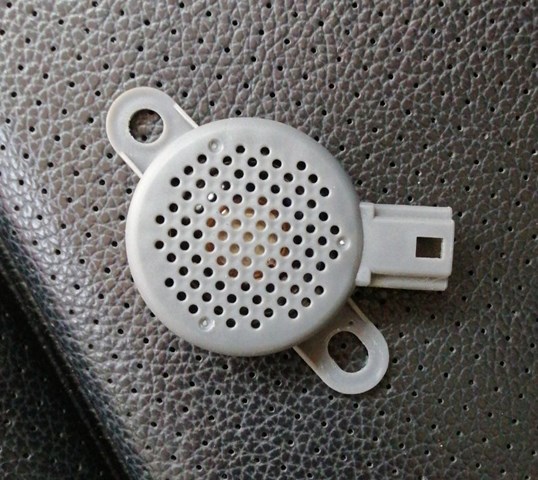 256506024R Nissan/Infiniti Altavoz del sistema de estacionamiento