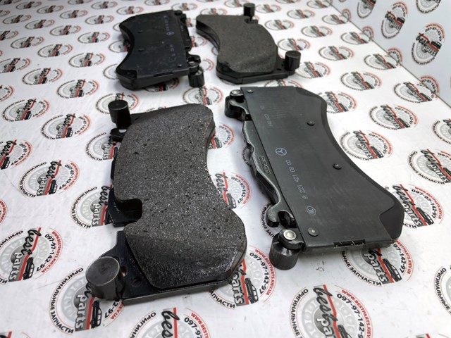 Pastillas freno delanteras Mercedes A0004201505 precio, desde 74,24 EUR