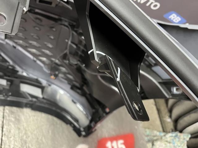 Paragolpes 11A807217GRU VAG