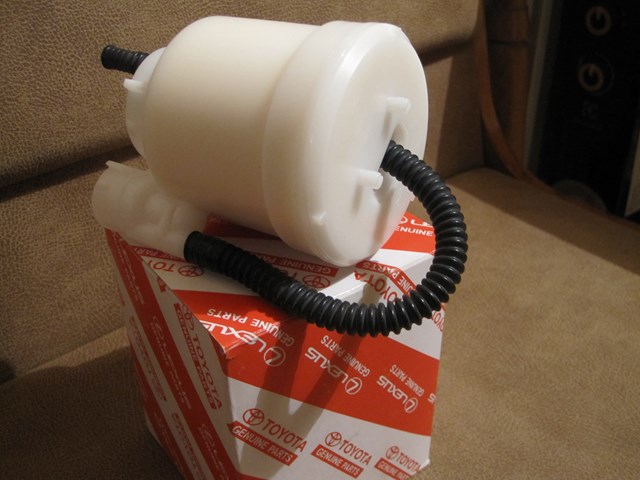 Filtro de combustible 7702433110 Toyota