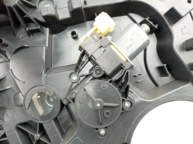 Mecanismo de elevalunas Ford Fiesta Mk7