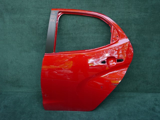 Puerta trasera izquierda Toyota 67004K0060 precio, desde 599,68 EUR