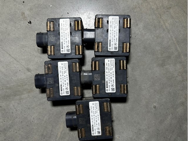  Mercedes A9079003303