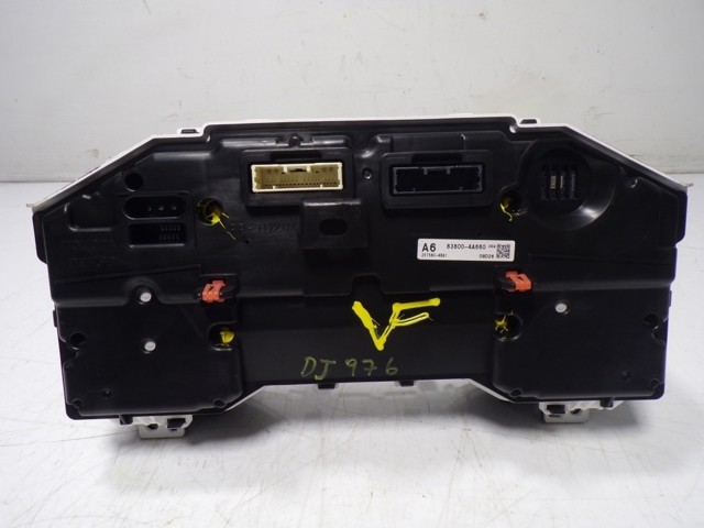 838004A660 Toyota Tablero de instrumentos