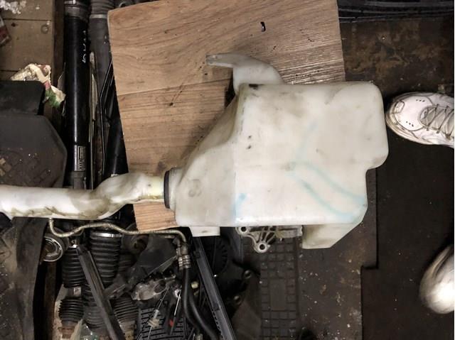 Deposito de agua de limpiaparabrisas Opel Vectra C GTS