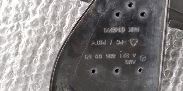 Rejilla de ventilación, paragolpes delantero Mercedes 2218850053