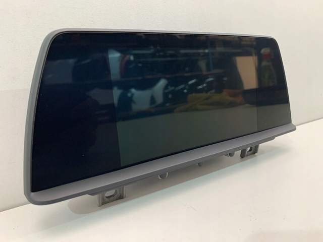 Pantalla 6837128 BMW