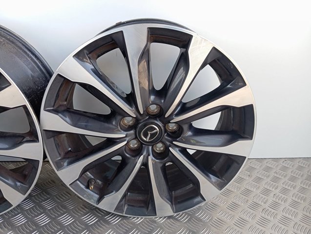 Llantas 9965417080 Mazda