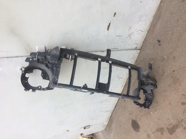 55155800AE Chrysler soporte de radiador completo