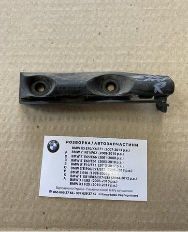 51118252798 BMW Soporte de parachoques delantero derecho