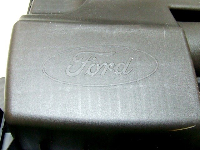 Caja del filtro de aire Ford CC119600CK