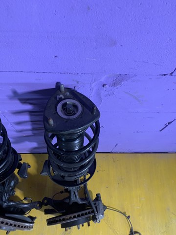 Comprar DD1V34700B Mazda Amortiguador delantero derecho