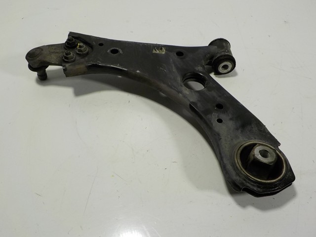 52082897 Fiat/Alfa/Lancia Brazo inferior derecho de la suspensión delantera